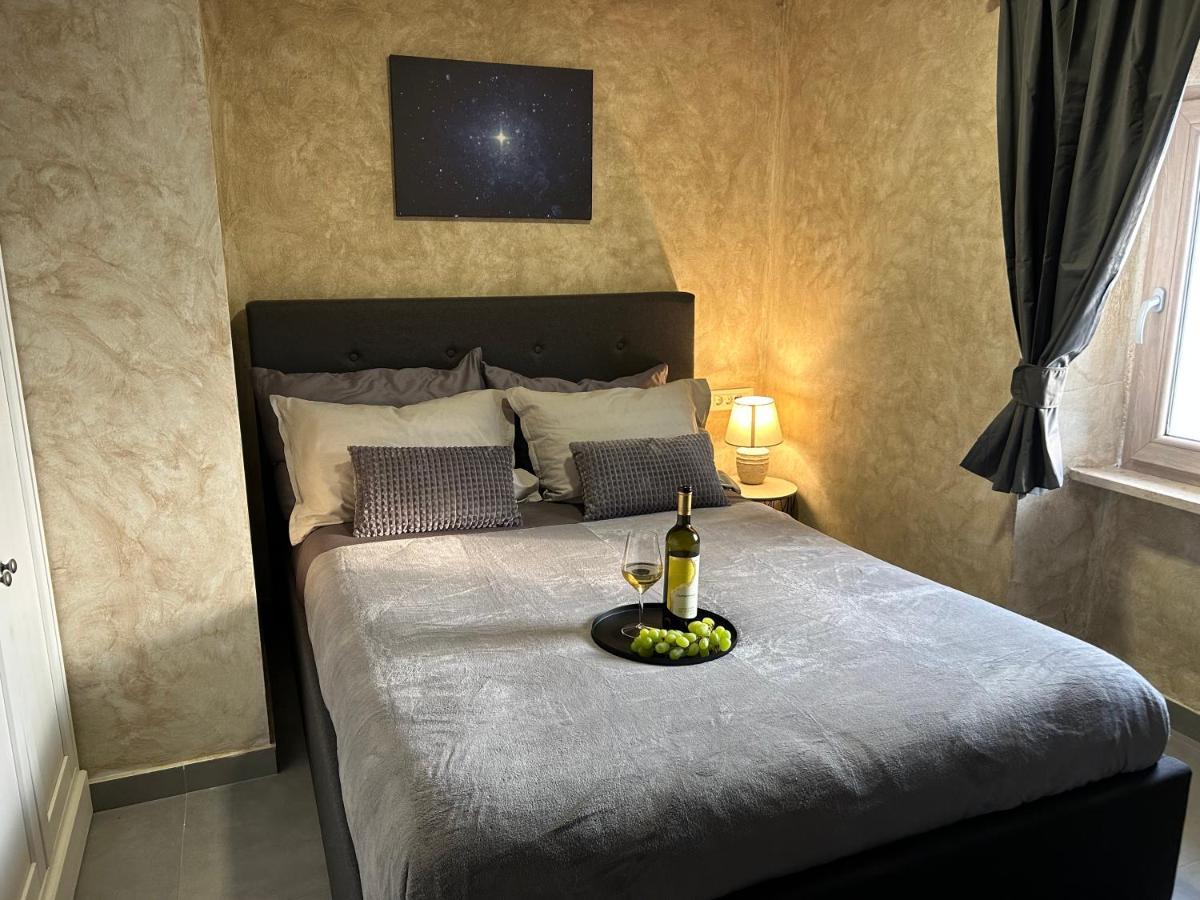 Ferienwohnung Vela & Vega Višnjan Exterior foto